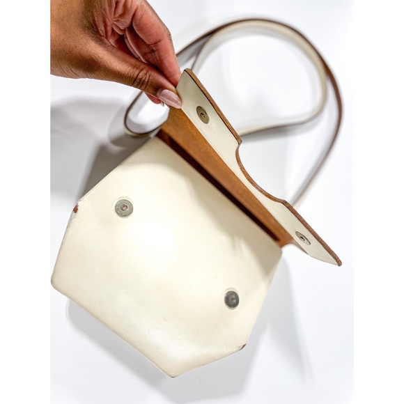 COS Crossbody Leather Bag - Picture 3 of 8